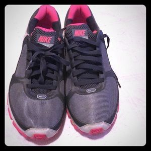Nike tennis shoes